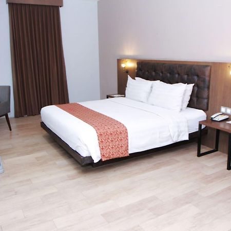 Grand Kangen Hotel Urip Sumoharjo Yogyakarta Exterior foto