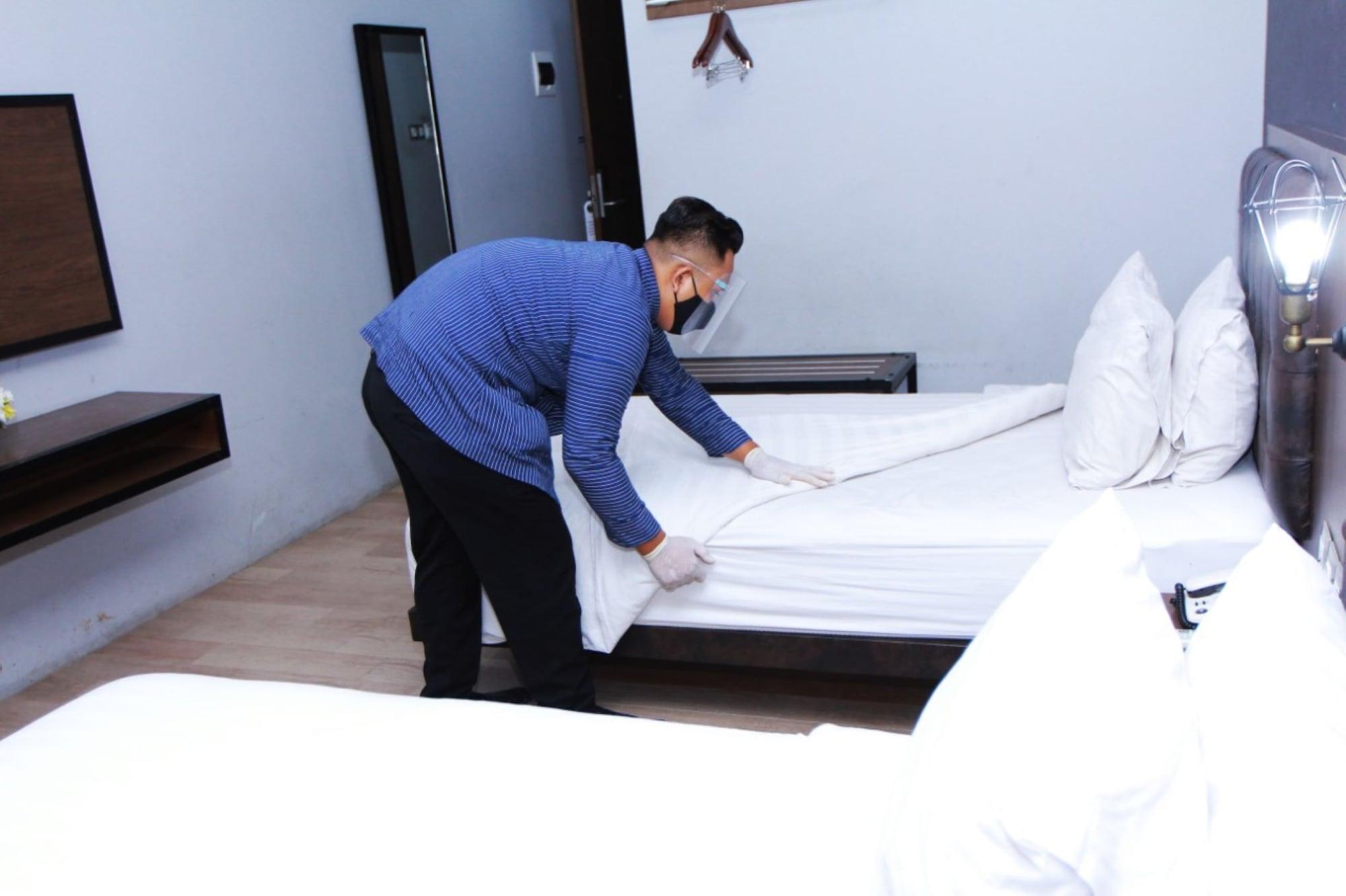 Grand Kangen Hotel Urip Sumoharjo Yogyakarta Exterior foto