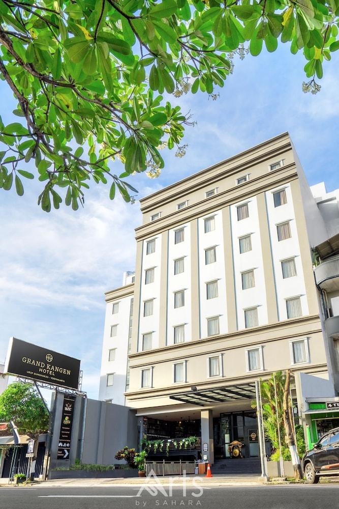 Grand Kangen Hotel Urip Sumoharjo Yogyakarta Exterior foto
